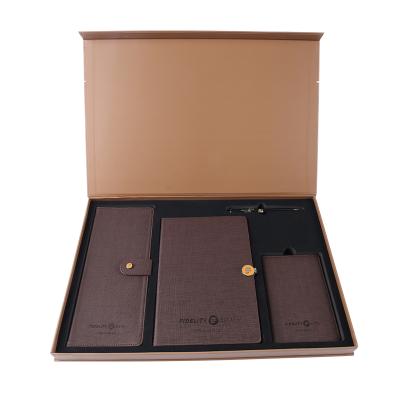 China Hardcover Customized PU Leather Notebook Set For Business Or Birthday Gift for sale