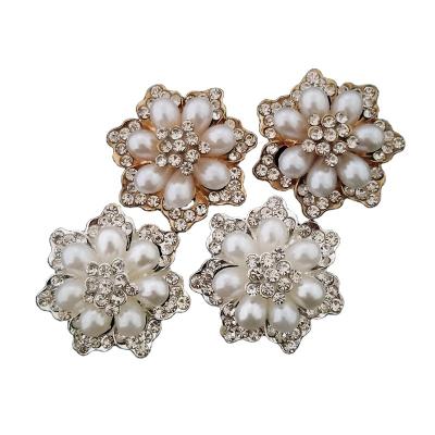 China Flatback Dry Cleaning Rhinestone Pearl Embellishments Bead Crystal Faux Pearl Flower Crystal Rhinestone Flower Shape Jewelry Blank Buttons for sale