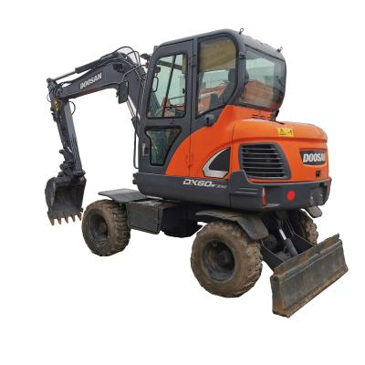 China 0.17m3 Second Hand DOOSAN DX60W Excavator Energy Saving for sale