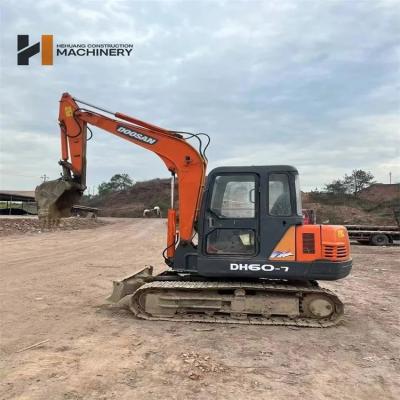 Китай Doosan DH60-7 6 тонн вторая рука экскаватор оригинальный гидравлический насос продается