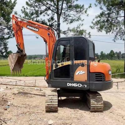 China Doushan DH60-7 spoorgraafmachine Gebruikte Doosan Dh60-7 graafmachine Te koop