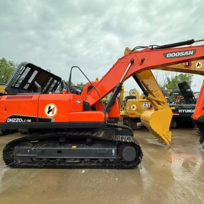 Chine Used Doosan Excavator DH220 Super with High Slope Efficiency and Good Cab Sealing à vendre