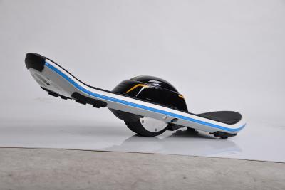 China Nieuwste Ontwerp 6.5 duim Koele Breites Rad Elektrische Hoverboard met Bluetooth-Spreker en RGB LEIDENE lichten Te koop