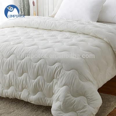 China Attractive Luxury Polyester Quilt Fabric Comfortable Microfiber Design Fabric Bed Quilt Bed Quilt for sale