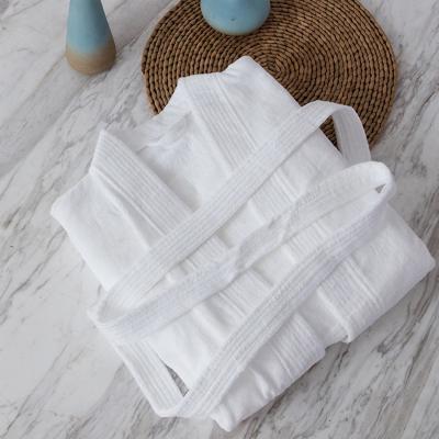 China Customized QUICK DRY Logo Pure Whiteness Hotel Soft Cotton Bathrobe for sale