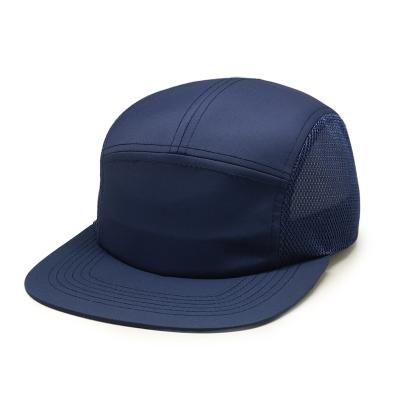 China COMMON Factory OEM Stock Custom Logo 5 Panel Bill Blank Plain Sports Caps Flat Mesh Snapback Hats for sale