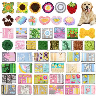 China Sustainable Pet Activity Enrichment Dog Sniffing Mat Food Game Blanket Puzzle Mat Nose Work Sniff Mat For Dogs for sale