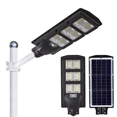 China LANDSCAPE Energy Saving Solar Power Housing 40W 80W 120W 150W Lightweight Waterproof Outdoor Solar Street Light for sale