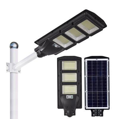 China Outdoor Waterproof Garden Super Brightness Solar Power Street Light IP65 40W 80W 120W 150W Solar Street Light for sale