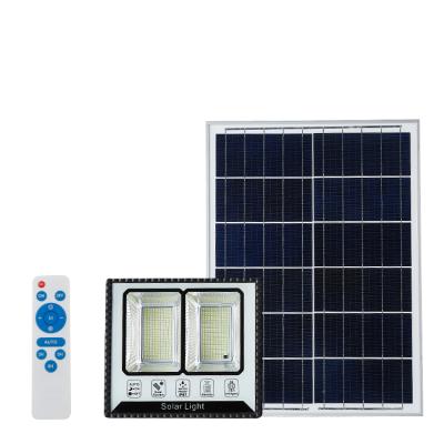 China Garden Shine Industrial Super Football Stadium 60w 100w 150w 200w Solar Led Flood Light for sale