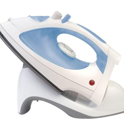 China Hotel Factory Wholesale Stainless Steel Quick Heat Ironing Clothes Steam Iron Cordless Electric Cordless Industrial Home Portable Te koop