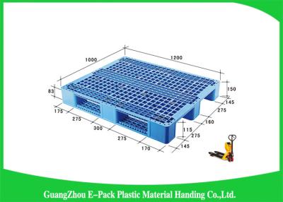 China Lados dobro 4 - páletes plásticas empilháveis da maneira, páletes plásticas dos patins 1200 x 1000mm à venda