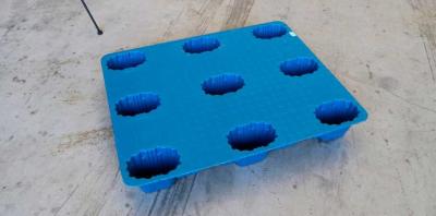 China 9 Feet Impact-Resistance Nesting 1100*900 mm Blow Molding Plastic Pallets for sale