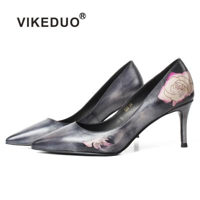 China Size Increasing Painted Fish Flower Cowhide Leather Lady Kitten Heels Genuine Leather Women Handcrafted High Heel Shoes from Vikeduo for sale