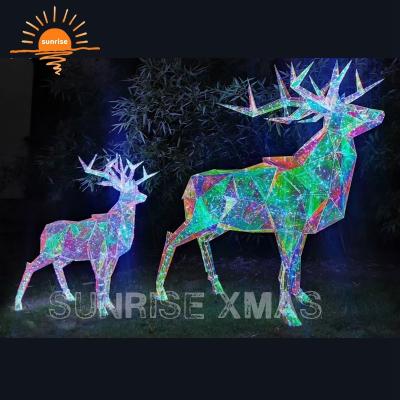 China NEW Large 2022 Mainstreet Christmas Reindeer Hologram Outdoor Decoration for New Year Decoration for sale