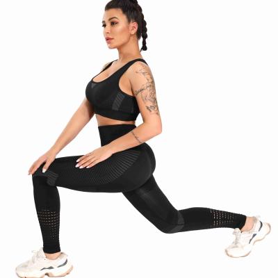 China Bargain Price 2-Piece Gym Fitness Workout Breathable Clothing Sports Wear Set For Women for sale