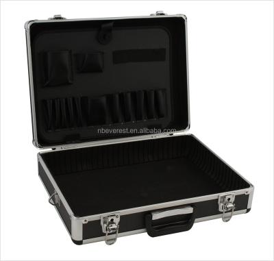 China Tool Packing Aluminum DARTS Case With Large BLACK or SILVER for sale