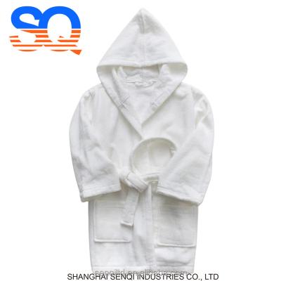 China Disposable Simple White Hooded Towel Baby Homemade Newborn Hooded Towel With Logo for sale