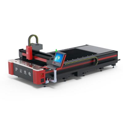 China Best Selling Servo Motor Product Accurl Fiber Laser 3000*1500mm 3015cs Raycus 1500w 1.5kw Laser Scource For Metal Laser Cutter for sale