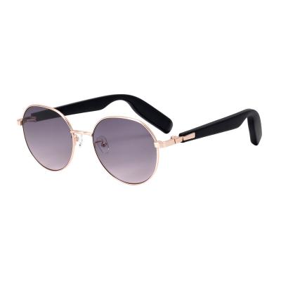 China Fashion sunglasses fashion 2023 new technology black office smart glass Bluetooth radio magnetic charging audio glasses for sale