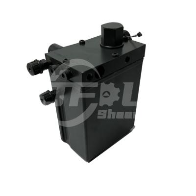 China Drive Cab Electrical Lifting Pump 811W41723-6008 For Sinotruk Sitrak T7H Truck Accessories for sale