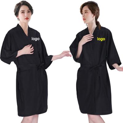 China Custom size logo hairdresser salon adjustable size beauty clients long robe waterproof salon kimono for sale