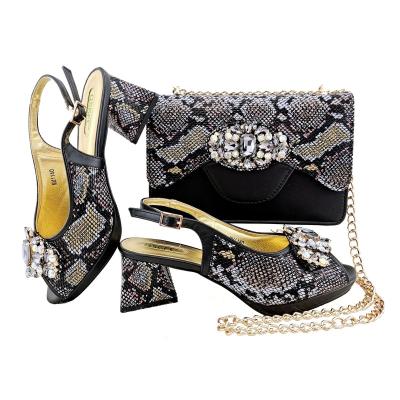 China Light Professional Manufacturer Banquet Black Sandals And Bag Set Comfort Shoes And Bag Set for sale