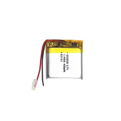 China Small toys Li-polymer 902323 902020 3.7v 400mah rechargeable lithium polymer battery for sale