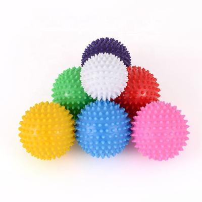 China Durable PVC Muscle Pain Massager Ball Spike Hard Balls For Plantar Fasciitis for sale