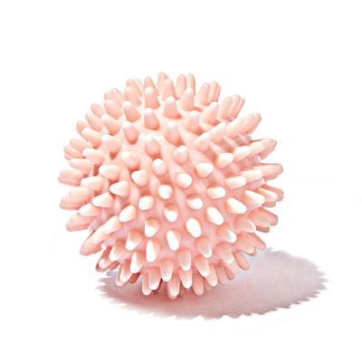 China Home Gym Fitness Exercise Equipment 2021Best Selling Eco-Friendly Fitness Balls Yoga Ball Custom Wholesale Carry Round Massage Spike Ball for sale