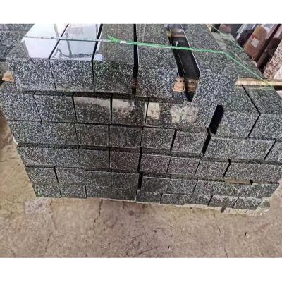 China Natural Best Selling Properties Using Granite Pavement Solid Stone Stepping Pillars for sale