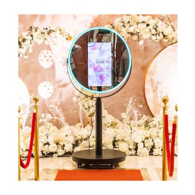 中国 Outdoor rfid social media photo booth interactive 55 magic photo standee philippines 販売のため