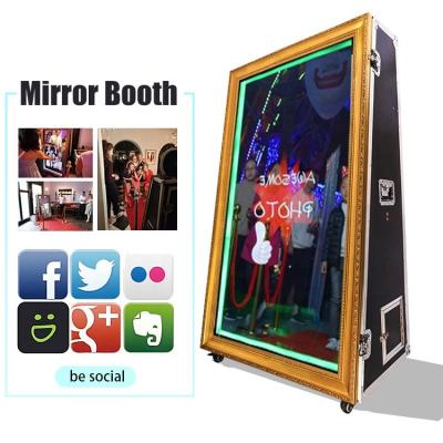 China Portable photobooth touch screen structure photo booth machine for sale