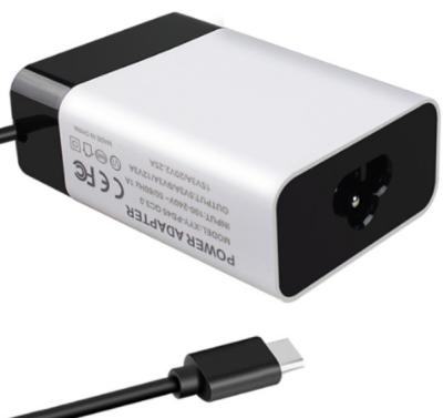 Chine Chargeur d'ordinateur portable universel Iec C6 avec entrée de type C avec sortie de 45W et recharge rapide 3.0 à vendre