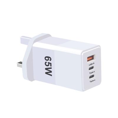 China Teléfono Pd Viaje rápido Tipo-C Usb C 65W Gan Cargador Protección de sobrecorriente en venta