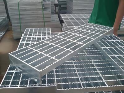 China 5mm Hot Dipped Galvanized Steel Grating Welded Drainage Steel Grating for sale