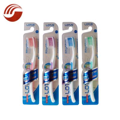 China Daily Use Manual Use Charcoal Bristle Adult Head Plastic Toothbrush For Dental for sale