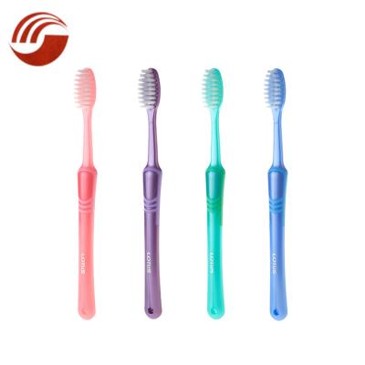 China Foldable OEM Protect Sticks Portable Custom Package Plastic Toothbrush For Adult for sale