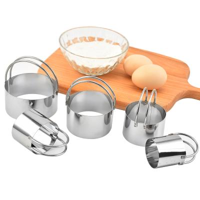 China Sustainable Five Pieces Stainless Steel Baking Tool With Handle For Round Cookie Cake Mold for sale