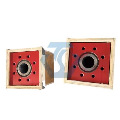 China API Spec 6A Wellhead Equipment Studded Tees And Cross Studded Blocks For Oil Drilling for sale