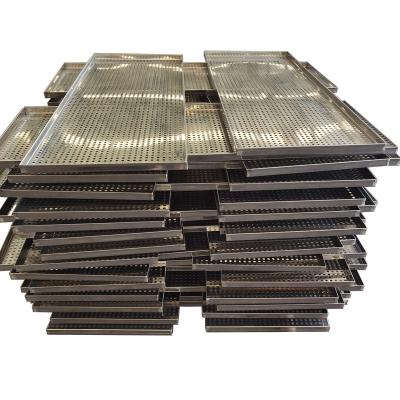 China Corrosion Resistance Durable Stainless Steel Wire Mesh Oven Perforated Tray for sale