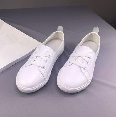 China cy12531a latest design breathable flat white shoes girl causal shoes women casual shoes for sale