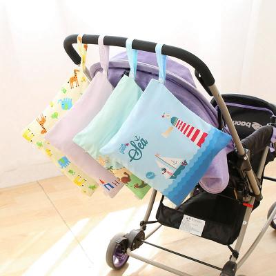 China Waterproof 25x28.5CM PUL Baby Diapers Bag Portable Diaper Set Dry Bag For Diapers Inserts Mini Fashion Wet Diaper Dry Bag for sale