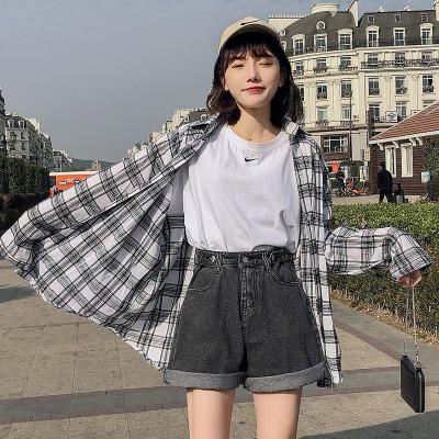 China New style QUICK DRY loose straight high-waist wide-legged summer thin women's denim shorts for sale