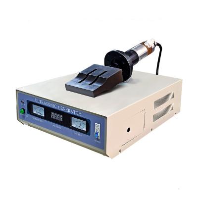 China high power ultrasonic transducer welding generator with horn for mask earloop welding zu verkaufen