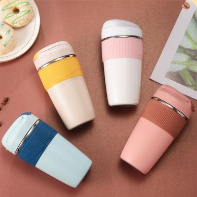 China New Arrival PORTABLE Coffee Mugs Bounce Lid Food Grade Silicone Straw Stainless Steel Thermal Mugs for sale