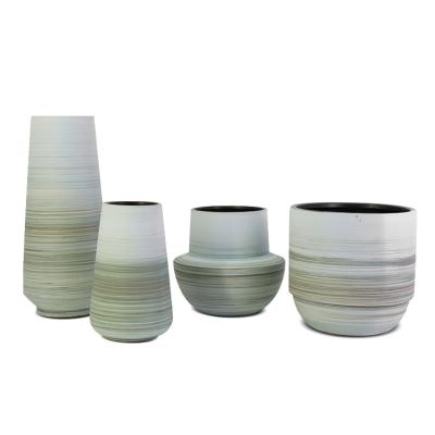 China Modern ceramic ware vases ceramic vase for space home fashion decor luxury flower pot for sale