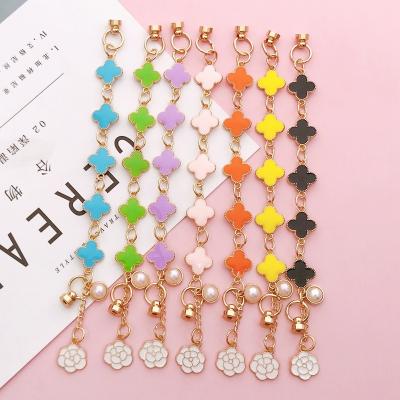 China Washable Cartoon Croc Shoe Charm For Lady Luxury High Quality Bling Wholesale Croc Charms 2022 Color Decoration Designer Acrylic Chains for sale