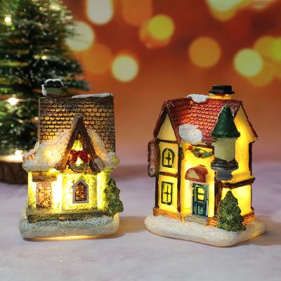 China Contemporary Christmas Scene Village Houses Town With Warm White LED Light Battery Operate Christmas Ornamnet for sale