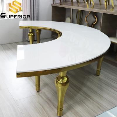 China New Design Modern Hotel Gold Color Half Moon Shaped Wedding Table for sale